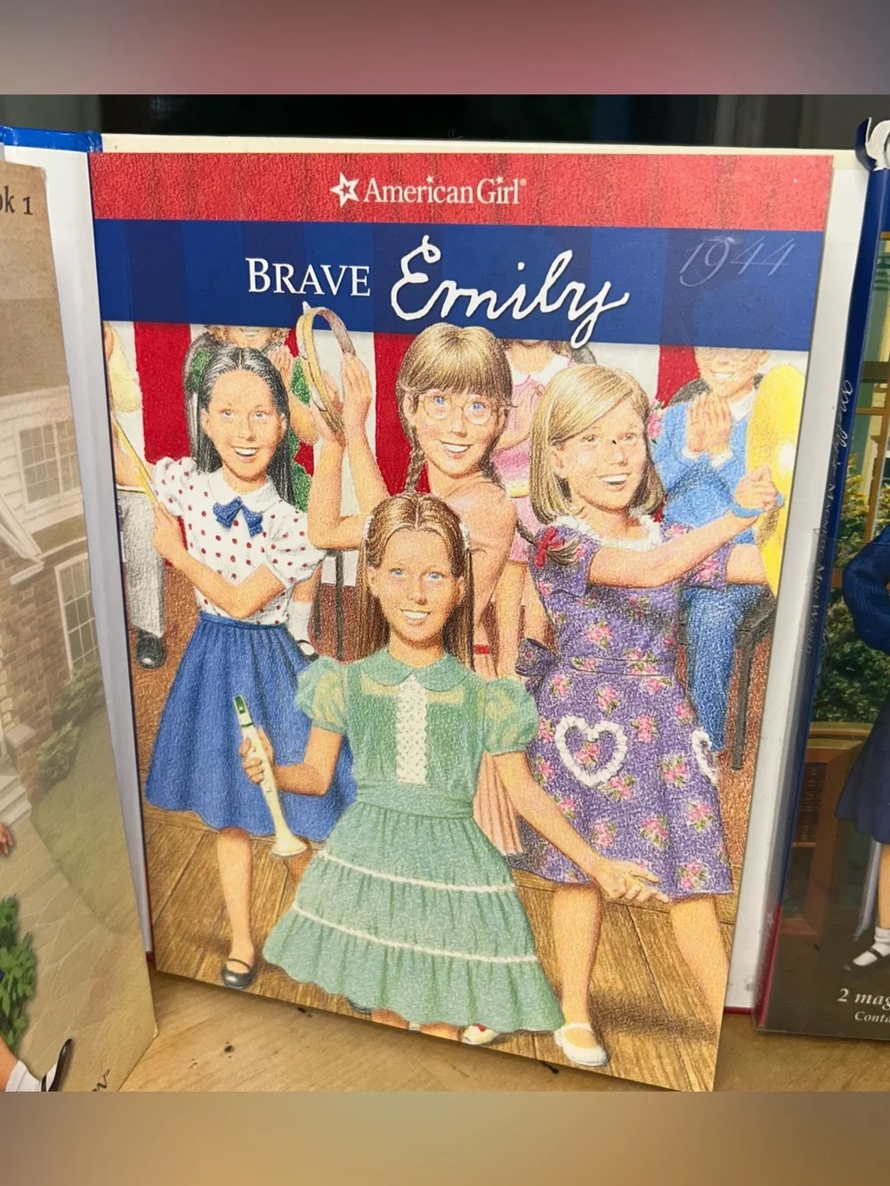 AMERICAN GIRL Molly and Emily Books and Magnetic Mini World Activity Set 2006